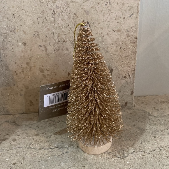 Christmas Tree Ornaments. Set of 2. - Picture 4 of 6